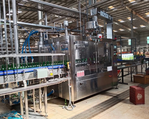 Glass Bottle Filler Cum Crowner